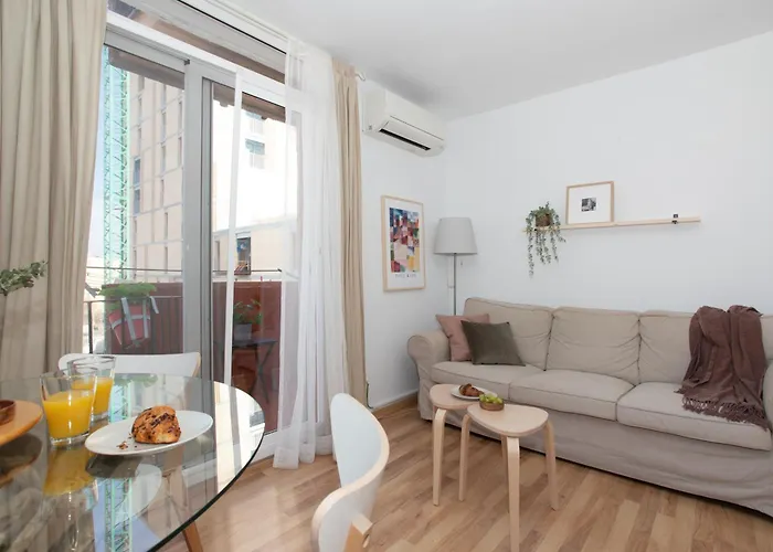 Sunny Two-bedrooms * Barcelona